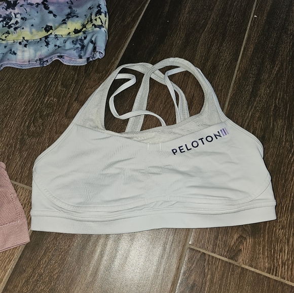 SPORTS BRA LOT OF 6 SZ MEDIUM PELOTON LULULEMON RYKA VS REEBOK - Picture 7 of 11